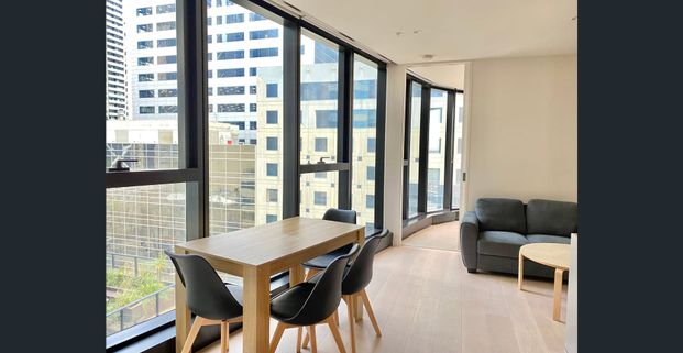 Furnished 2B2B modern apartment in the central of Melbourne CBD - Photo 1