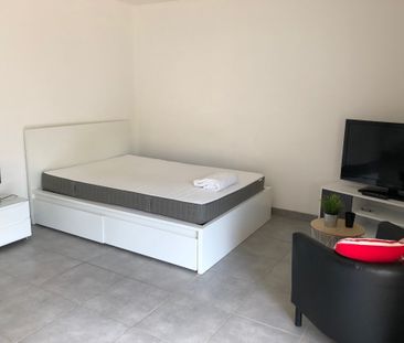 Location Appartement 1 pièce 34m² - Photo 2
