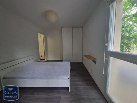 Appartement à louer 2 pièces 46.99m² - Photo 2