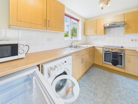 3 bedroom bungalow to rent - Photo 5