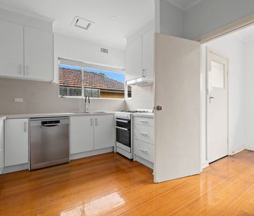Comfortable 3 Bedroom Home! - Photo 1