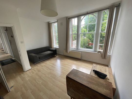 2 Bed Flat, The Vale, W3 - Photo 1