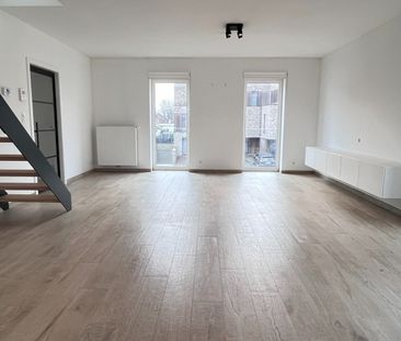 Recent duplex appartement met ruim terras, twee slaapkamers en dres... - Foto 4