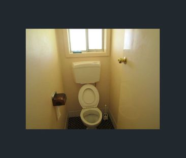 MAKE THIS YOUR HOME.. - Photo 6