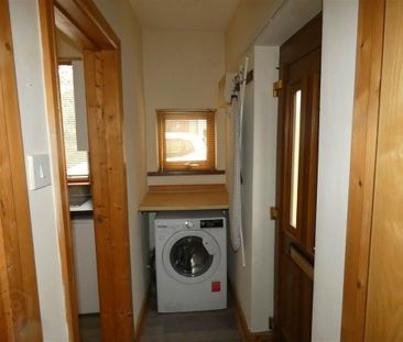 Flat 2 152, Upper Newtownards Road, Belfast, BT4 3EQ - Photo 4