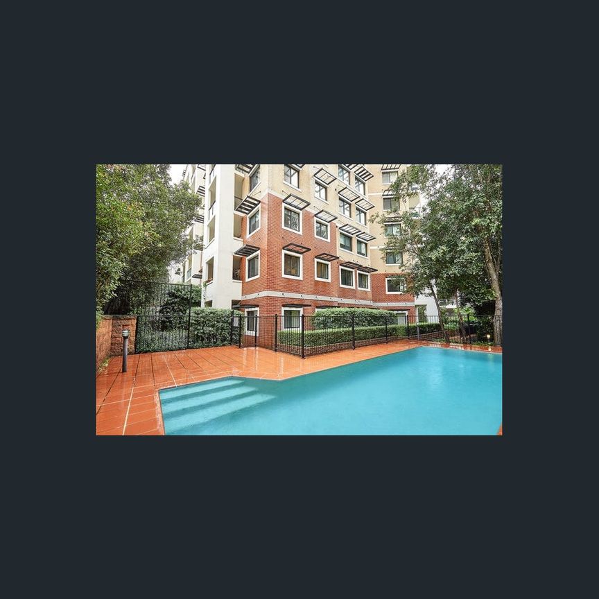 Light and Bright whilst conveniently located! - Photo 1