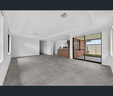 16 Wheeler Street, Eglinton, WA 6034 - Photo 4