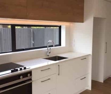 Two Bedroom On Waimairi Road! - Photo 5