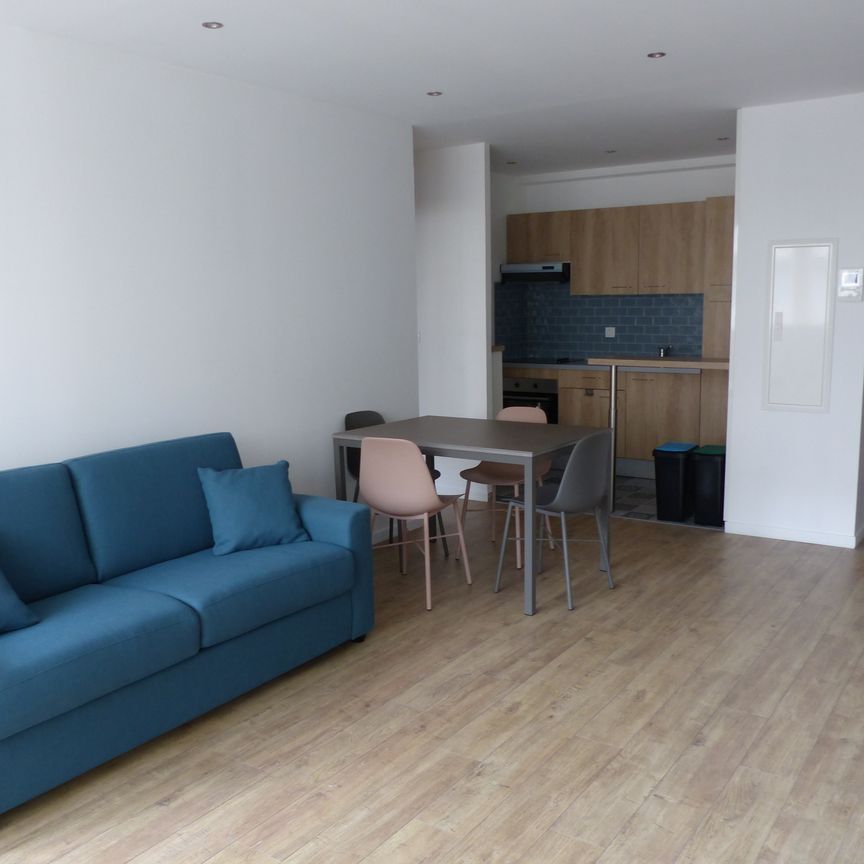 2 pièces - Meublé - 47,29 m² - 1er étage - Colocation non autorisée - Photo 1