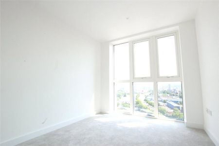 3 bedroom apartment to rent - Photo 2