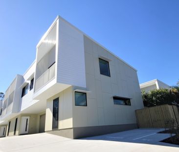 Air-Conditioned Townhouse Close to the River - Photo 3