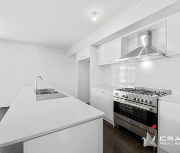 THE IDEAL FAMILY HOME - Photo 6