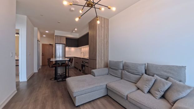 For Lease - 8 Beverly Glen Boulevard Unit# 418, Vaughan, Ontario - Photo 1