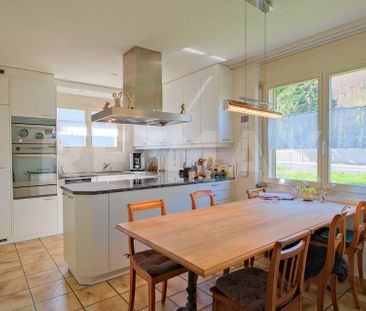 Freistehendes 5.5 Zimmer-Einfamilienhaus mit grossem Garten und Dop... - Photo 5