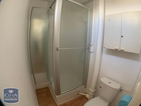 Location Appartement 1 pièce 28m² CHATEAUROUX 36000 - Photo 5