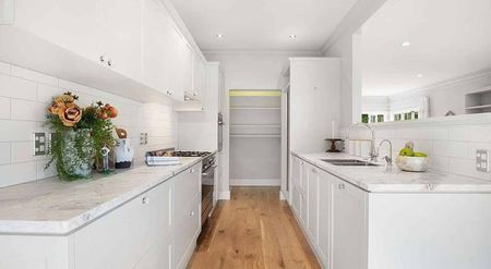 Grammar Zone - Photo 2