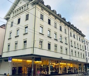 3.5-Zimmer-Wohnung im Stadtzentrum - Photo 4