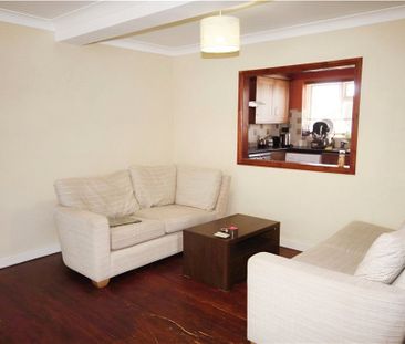 Aldershot Road, Guildford, Surrey, GU2 8BE - Photo 1