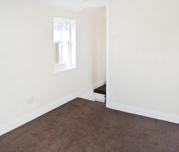 1 bedroom end of terrace house to rent - Photo 3