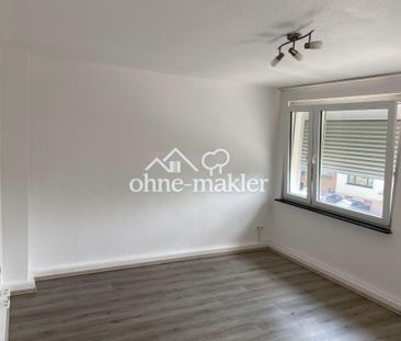 Stilvolle, vollständig renovierte 2-Zimmer WG-mäßige Wohnung mit Ei... - Photo 1