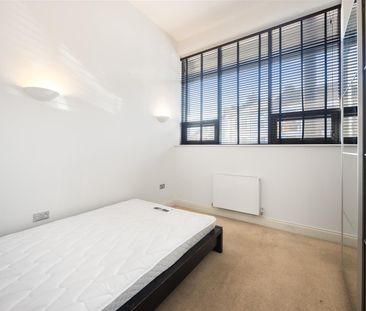 Villiers Road, Willesden, London - Photo 3