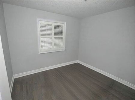For Lease - 1848 Lamstone St Street, Innisfil, Ontario - Photo 4