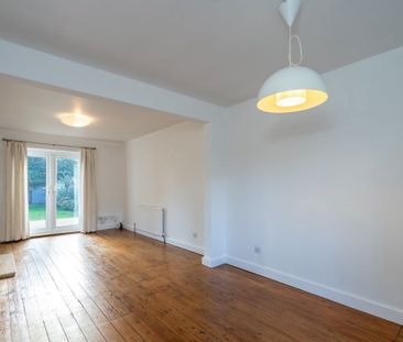 102, Kingsham Road, Chichester - Photo 3