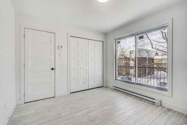 Appartement à louer - Longueuil (Le Vieux-Longueuil) (Est) - Photo 1