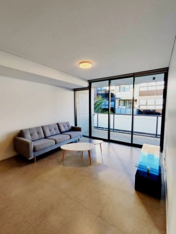 3 bed 2 bath-202 - Photo 3