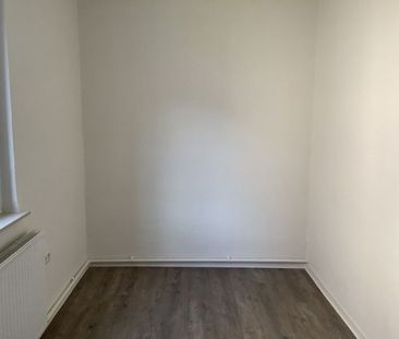 Nette Nachbarn gesucht: top sanierte1,5-Zimmer Erdgeschoss Wohnung,... - Photo 1