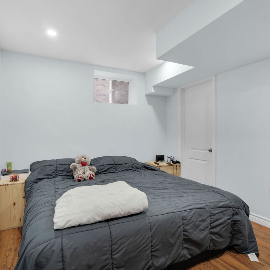 For Lease - 2528 Holbrook - Lower Drive, London South, Ontario - Photo 1