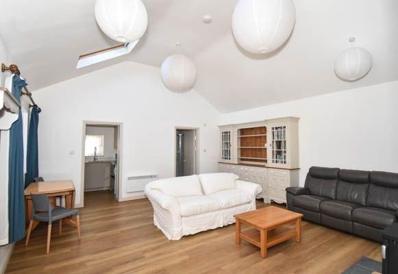 1 bedroom bungalow to rent - Photo 1