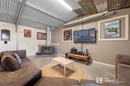 Period Styling, Multiple Living Zones and Exceptional Outdoor Spaces! - Photo 3