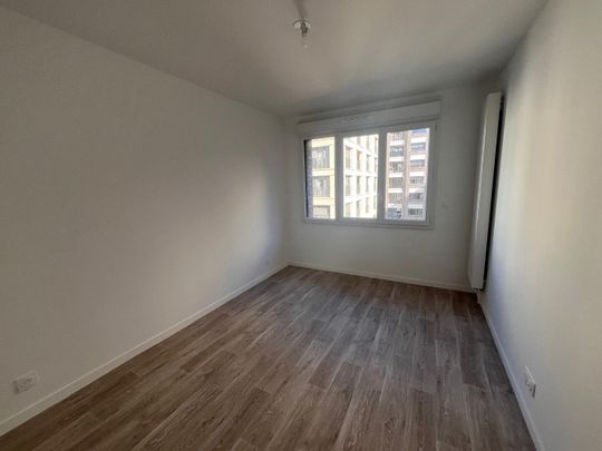 location Appartement T4 DE 85.7m² À BOBIGNY - Photo 1