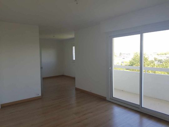 Location Appartement 4 pièces 91m² - Photo 1