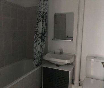 Location Appartement 1 pièce 26m² TROYES 10000 - Photo 4