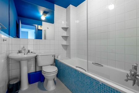 Apartment 18, Collins Square, Benburb Street, Dublin 7, County Dublin - Photo 5