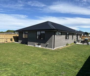 Ravenswood Gem - Photo 1