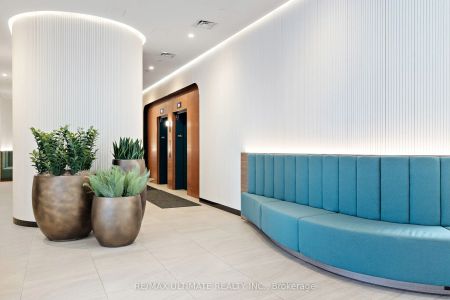 689 The Queensway #405 - Photo 4