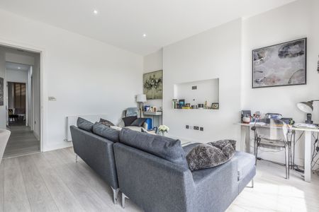 Warwick Road, London, W5 - Photo 3