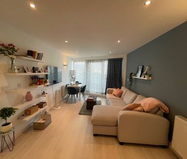 1 Bed Flat, Alaska Apartments, E16 - Photo 2