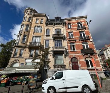 Appartement te huur - Photo 1