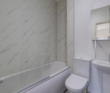 1 bedroom duplex to rent - Photo 3