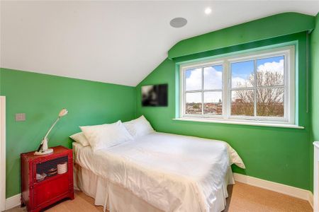 3 bedroom apartment to rent - Photo 5