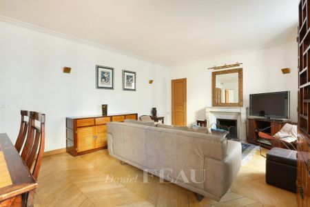 Tout savoir sur cet appartement dans le quartier Archives, à Paris 3ème - Photo 3