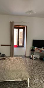 Stanza in appartamento a Cosenza - Photo 4