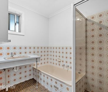 12 Mccubbin Avenue, Hope Valley SA, Belconnen - Photo 5