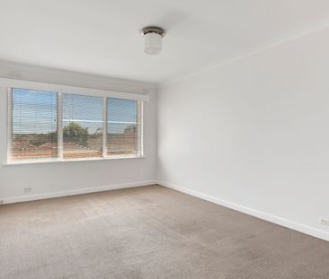 12/12 Cumming Street, Brunswick West VIC 3055 - Apartment For Rent ... - Photo 3