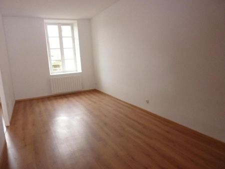 APPARTEMENT T2 A LOUER - Photo 2