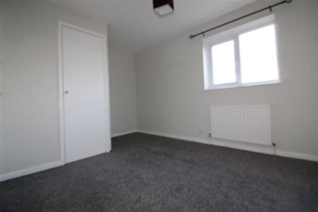 Musgrave Mount, Bramley, Leeds, LS13 2QL - Photo 2